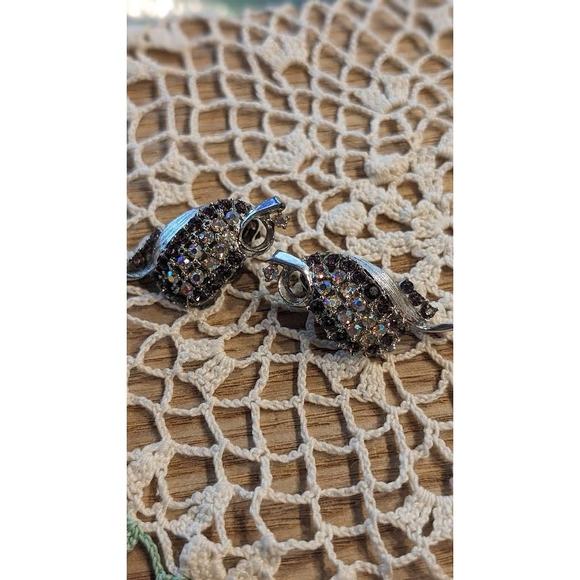 Vintage Purple and AB Crystal Silver Tone Clip On Earrings - Picture 1 of 8